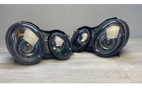 Фары передние Mercedes CLK-class W208