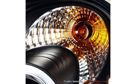 Фары передние Mercedes C-class W203 2000-2004