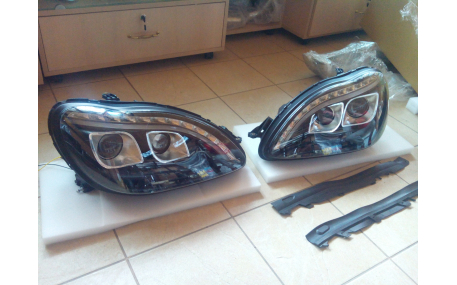 Фары передние Mercedes S-class W220