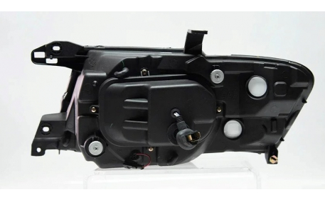 Фары передние Mitsubishi Pajero Wagon 3