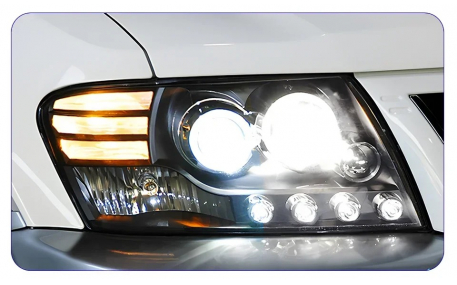 Фары передние Mitsubishi Pajero Wagon 3
