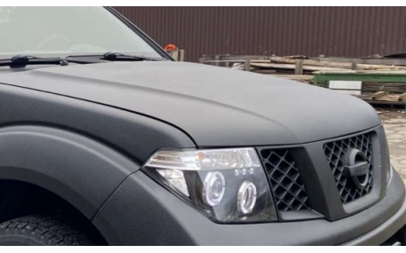 Фары передние Nissan Navara 2005-2010