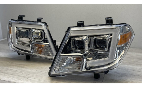 Фары передние Nissan Navara/Frontier 2010-2014