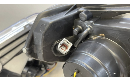 Фары передние Nissan Navara/Frontier 2010-2014
