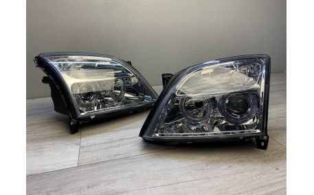 Фары передние Opel Vectra C 2002-2005