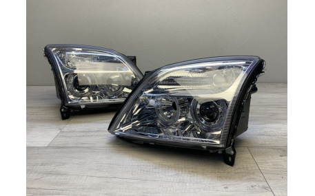 Фары передние Opel Vectra C 2002-2005