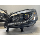 Фары передние Opel Zafira A