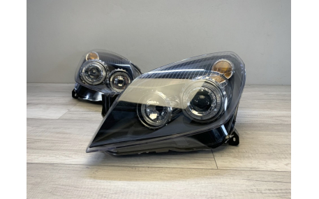 Фары передние Opel Astra H