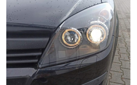 Фары передние Opel Astra H