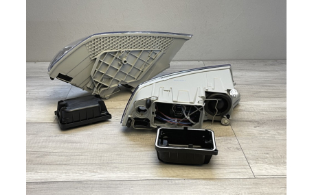 Фары передние Skoda Octavia A5 2004-2008