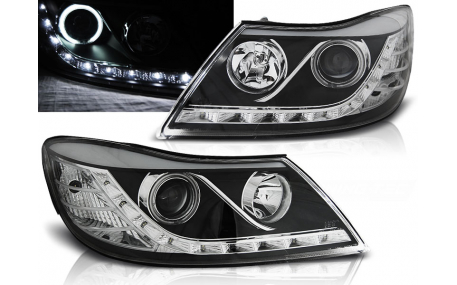 Фары передние Skoda Octavia A5 2009-2012