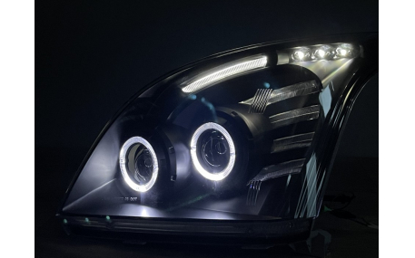 Фары передние Toyota Land Cruiser Prado 120