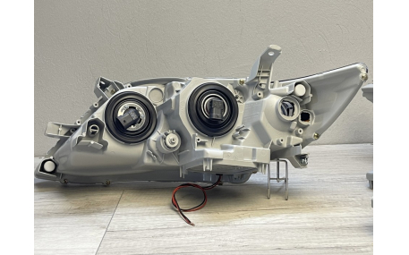 Фары передние Toyota Camry V40 2006-2009