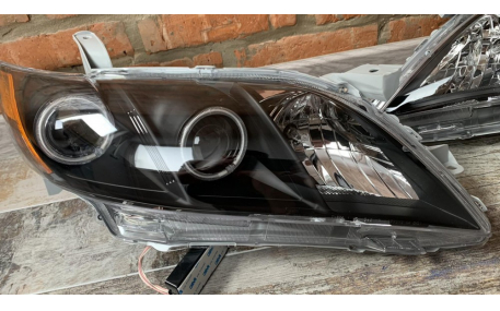 Фары передние Toyota Camry V40 2006-2009