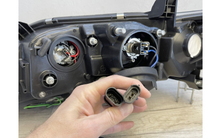 Фары передние Toyota Camry V40 2006-2009