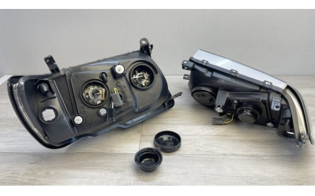 Фары передние Toyota Land Cruiser 100 1998-2004