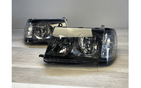 Фары передние Toyota Land Cruiser 100 1998-2004