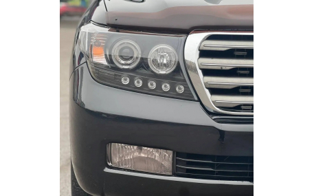 Фары передние Toyota Land Cruiser 200