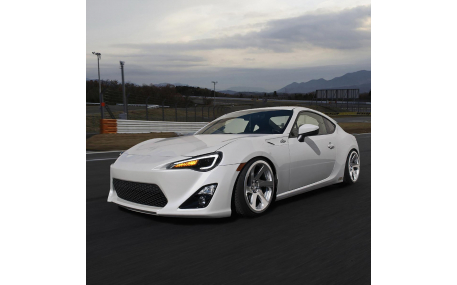 Фары передние Toyota GT86