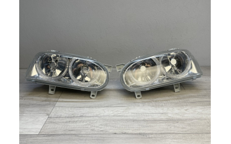 Фары передние Volkswagen Golf 3