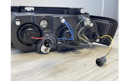 Фары передние Volkswagen Passat B5 1996-2000