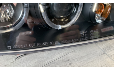 Фары передние Volkswagen Bora