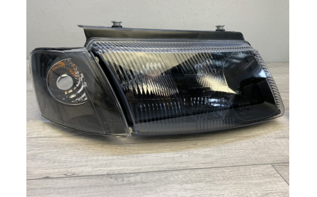 Фары передние Volkswagen Passat B5 1996-2000