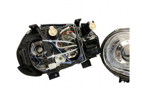 Фары передние Volkswagen Golf 4