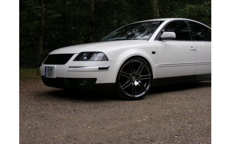 Фары передние Volkswagen Passat B5 2000-2005