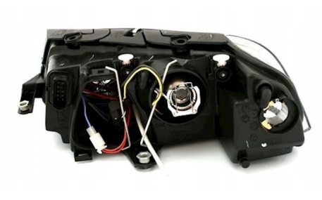 Фары передние Volkswagen Passat B5 2000-2005