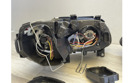 Фары передние Volkswagen