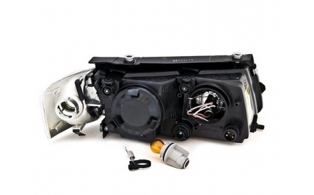 Фары передние Volkswagen Passat B5 1996-2000