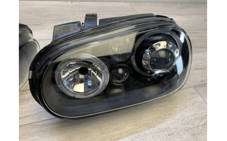 Фары передние Volkswagen Golf 4