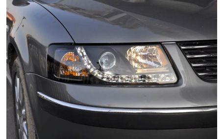 Фары передние Volkswagen Passat B5 1996-2000