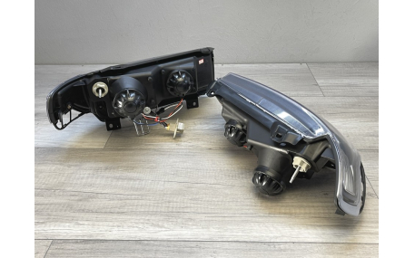 Фары передние Volkswagen Passat B4