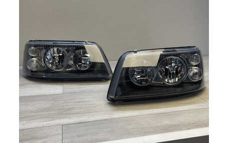Фары передние Volkswagen T5