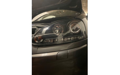 Фары передние Volkswagen Golf 5