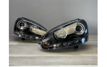 Фары передние Volkswagen Golf 5