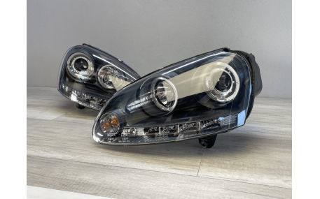 Фары передние Volkswagen Golf 5
