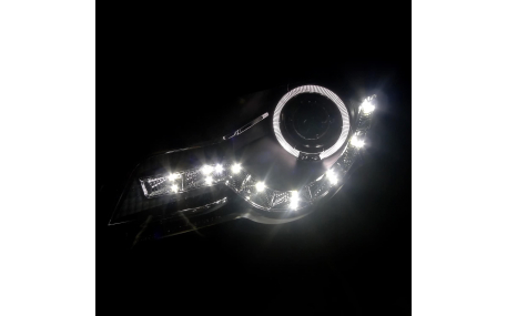 Фары передние Volkswagen Passat B6