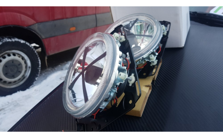 Фары передние Volkswagen Golf 2