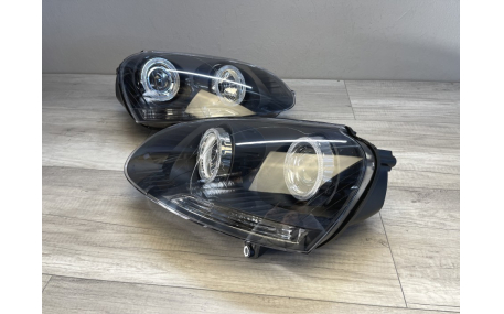 Фары передние Volkswagen Golf 5