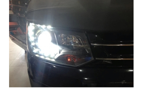 Фары передние Volkswagen T5