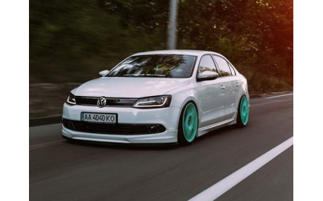 Фары передние Volkswagen Jetta