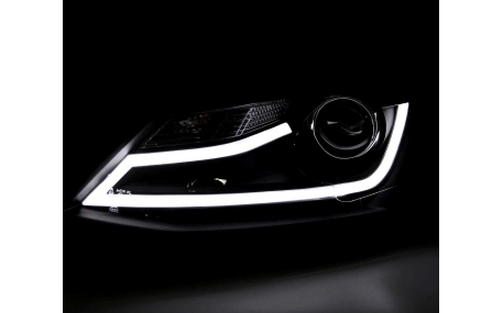 Фары передние Volkswagen Jetta