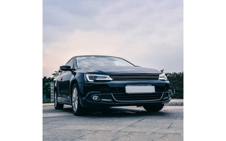 Фары передние Volkswagen Jetta