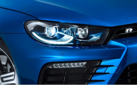 Фары передние Volkswagen Scirocco 2008-2014