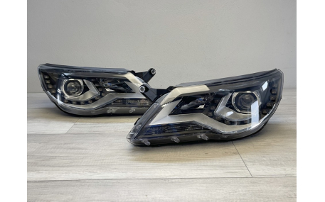 Фары передние Volkswagen Tiguan 2007-2011