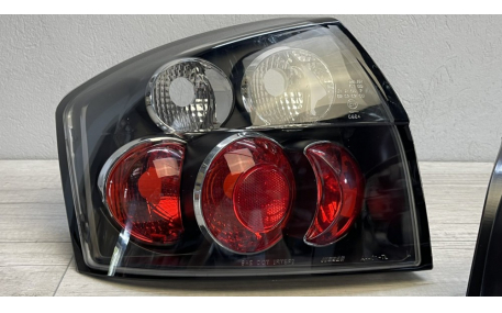Фонари задние AUDI A4 B6 Sedan