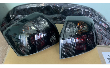 Фонари задние AUDI A4 B6 Sedan